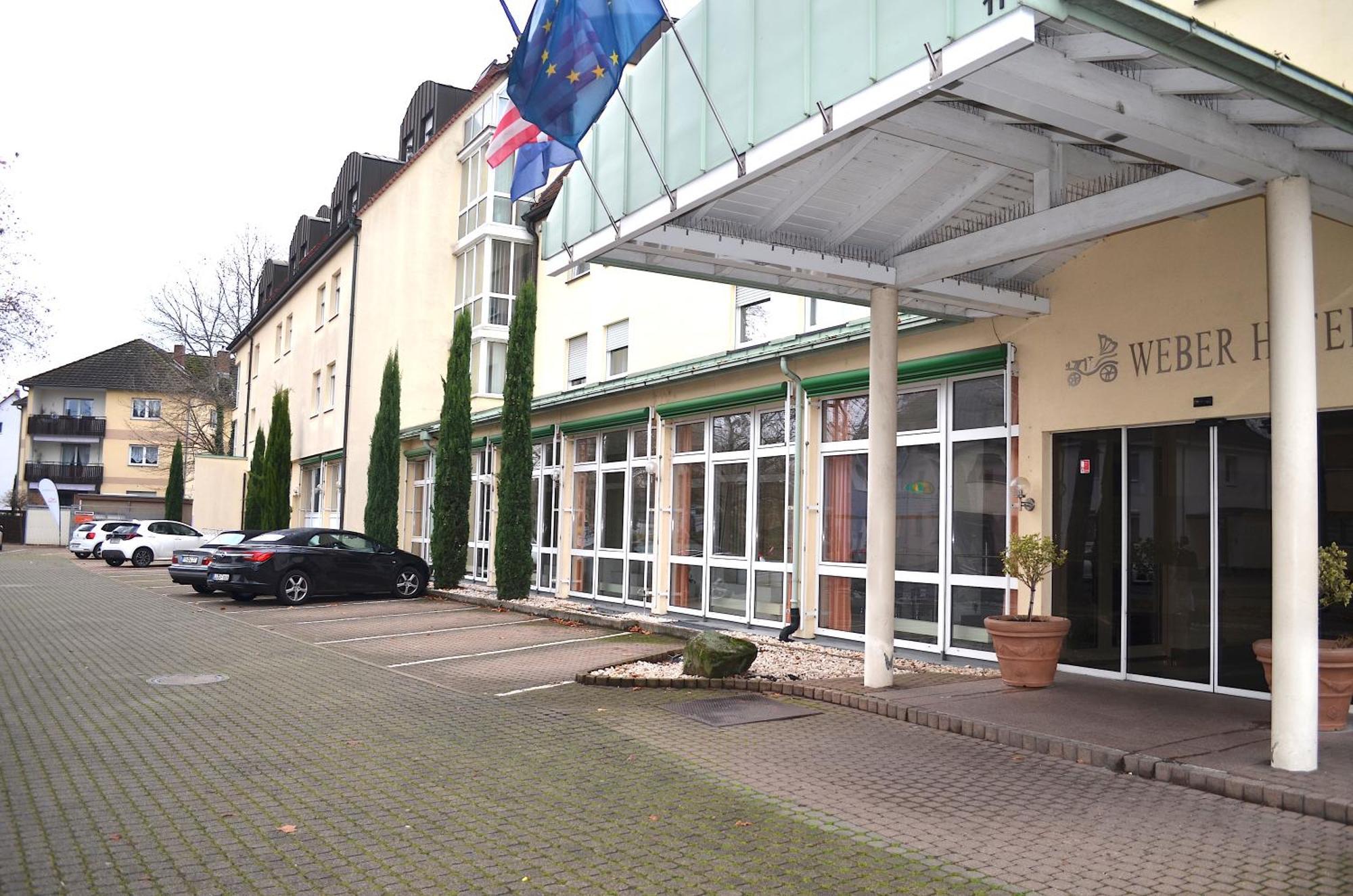 Weber Hotel MHG Exteriér fotografie