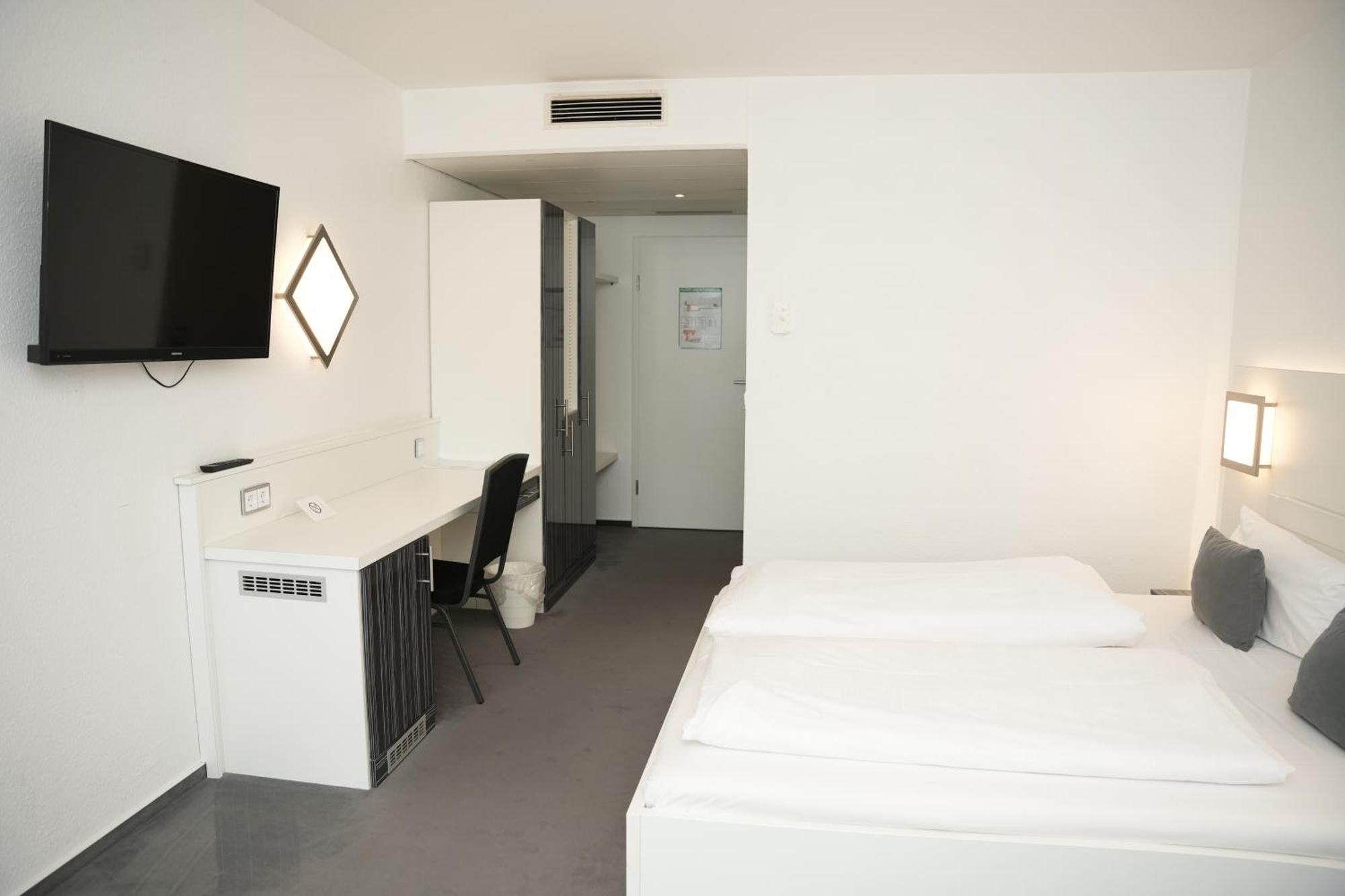 Weber Hotel MHG Exteriér fotografie